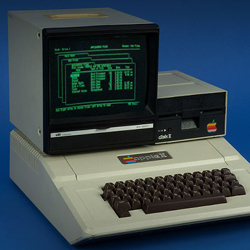 It’s baa-aack: The Apple II leads a new revolution | Scoopertino